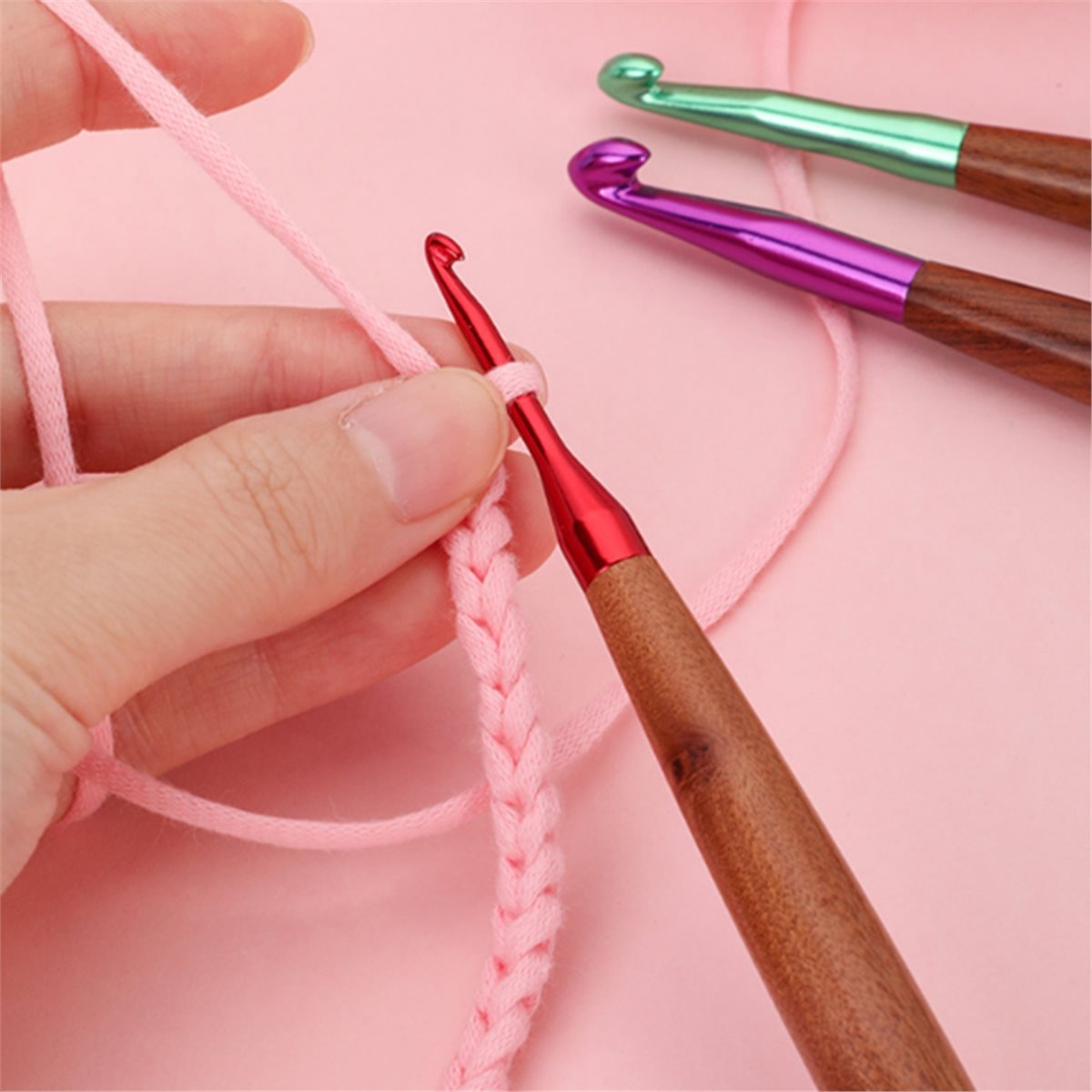 ชุดเข็มโครเชต์ใหม่ปี 2026, เข็ - Wooden Crochet Hooks Ergonomic Handle บทวิจารณ์และราคา